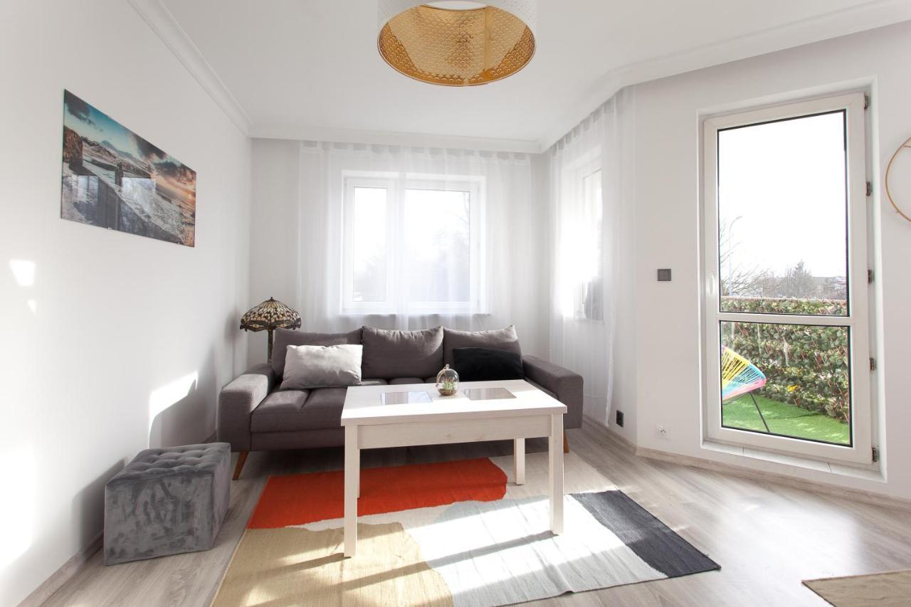 Uroczy Apartament Rzeczna Kolobrzeg Exterior photo
